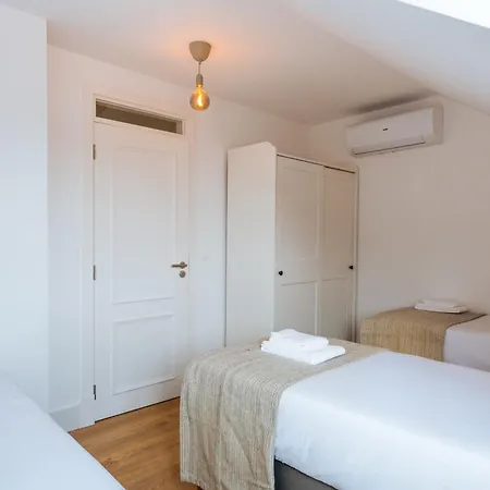 Skyline By Misha's Place 5e Lissabon