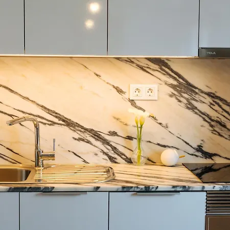 Appartamento Skyline By Misha's Place 5e