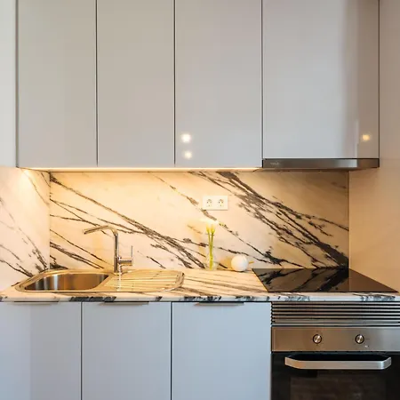 Skyline By Misha's Place 5e