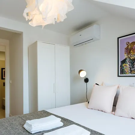 Appartamento Skyline By Misha's Place 5e *