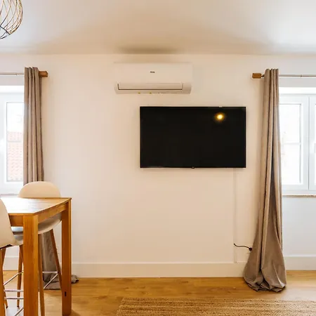 아파트 Skyline By Misha's Place 5e