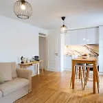 Апартаменты Skyline By Misha's Place 5e Лиссабон